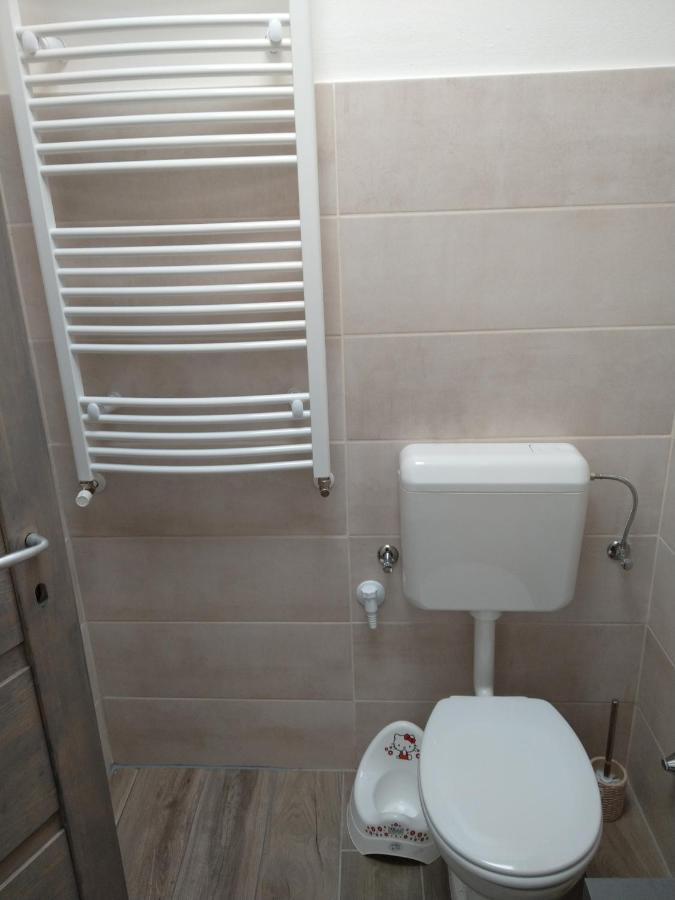Silver Dream Apartmanhaz Debrecen Exterior photo