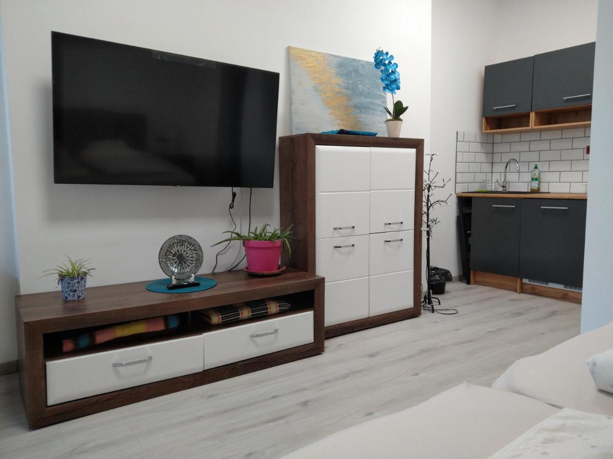 Silver Dream Apartmanhaz Debrecen Exterior photo