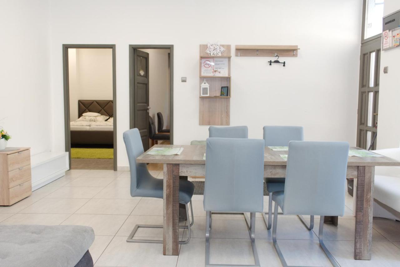 Silver Dream Apartmanhaz Debrecen Exterior photo